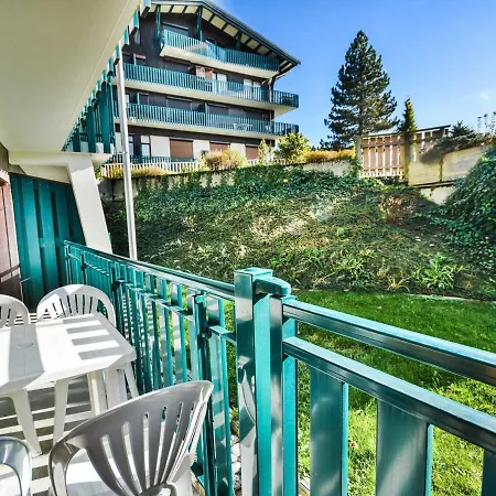 Grizzli- T2 Skis Aux Pieds, Piscine Et Tennis, Acces Direct Pistes - Fr-1-685-57 Apartment Les Gets